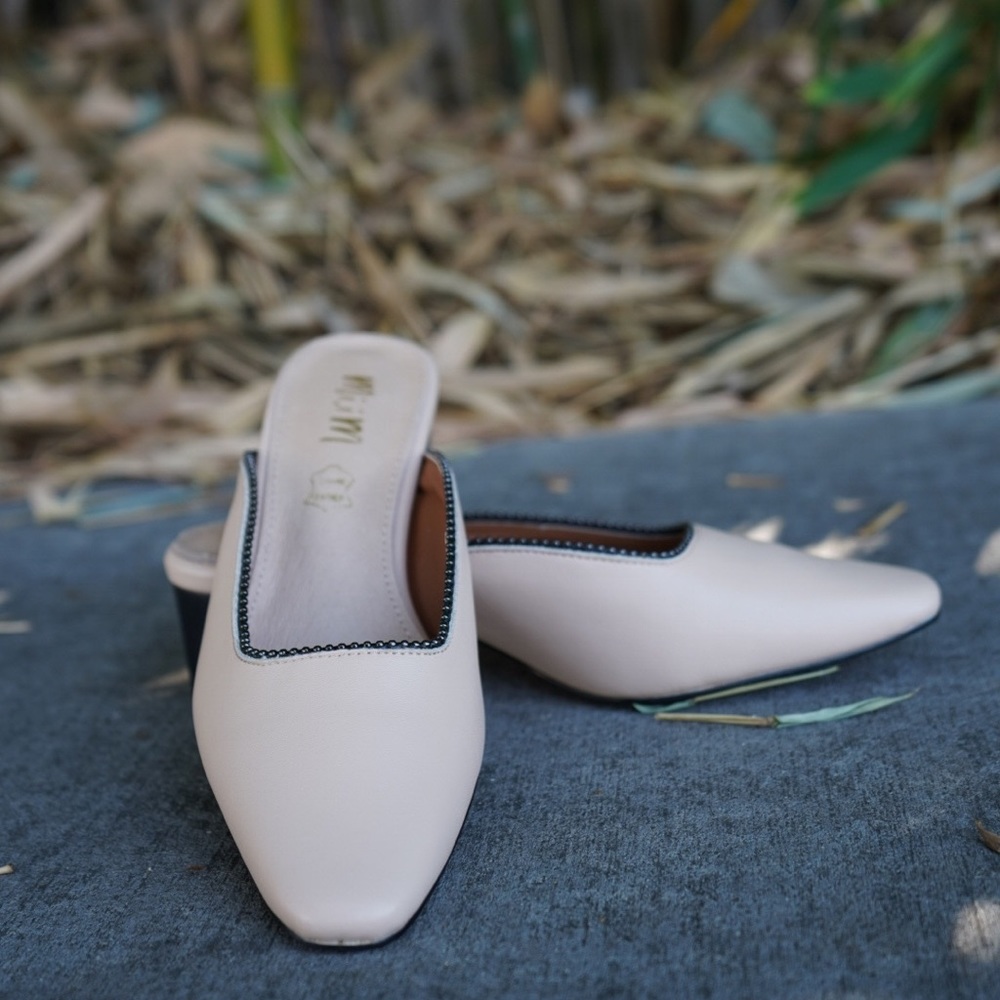 Haven Heels Rose - Picture 3 of 5